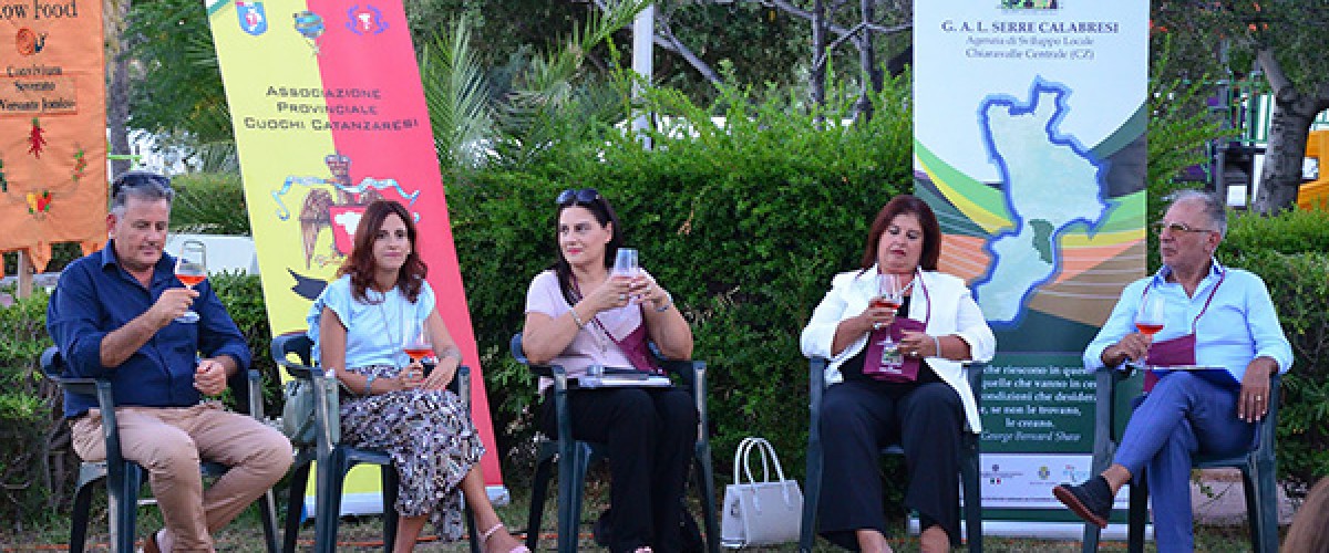 Guardavalle (Cz),  la castagna fra tradizione, benessere ed enogastronomia